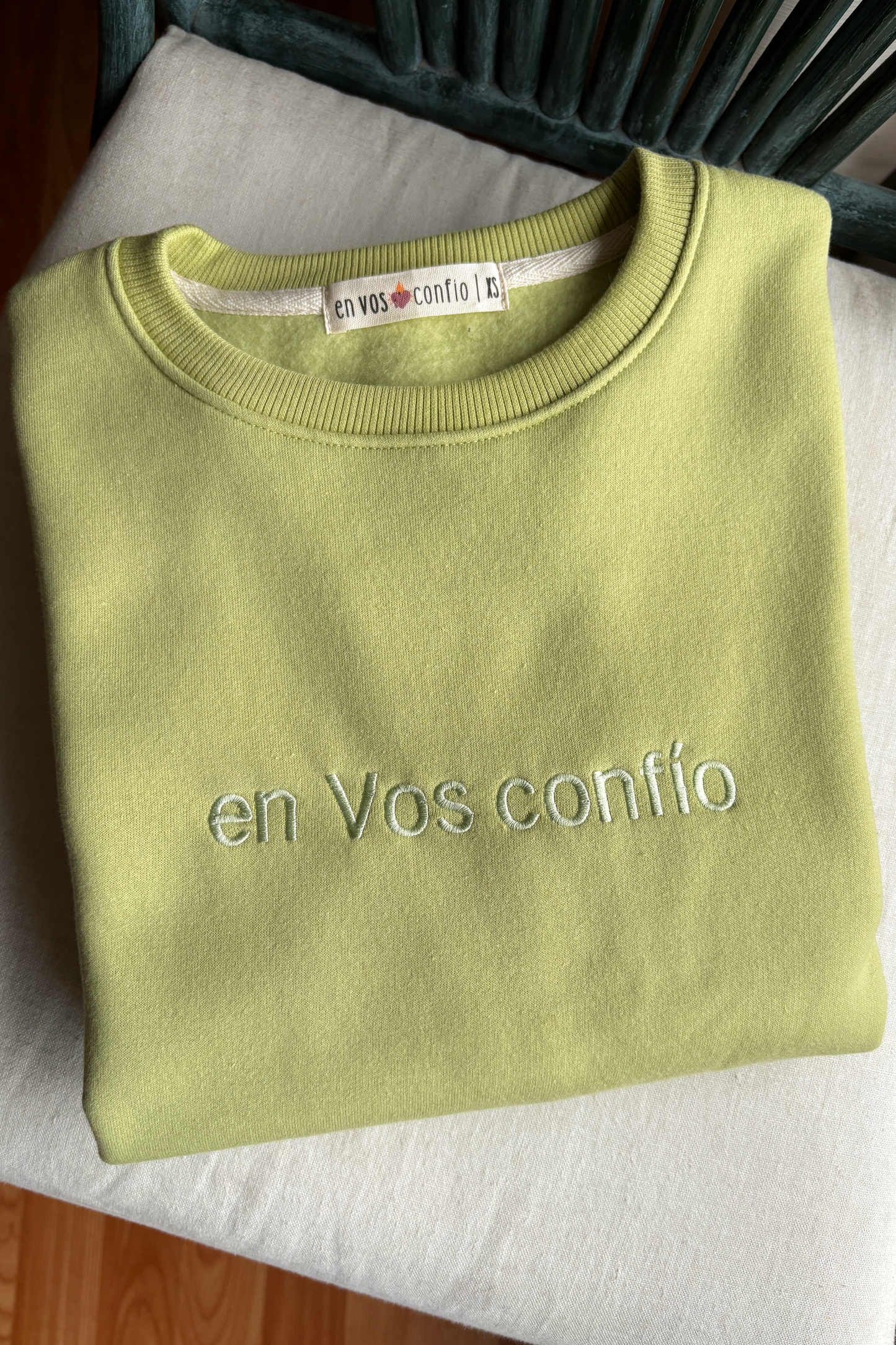 Polera En Vos Confío verde limón